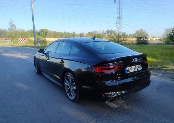 Audi A5 cena 163000 przebieg: 49000, rok produkcji 2019 z Piaseczno małe 631